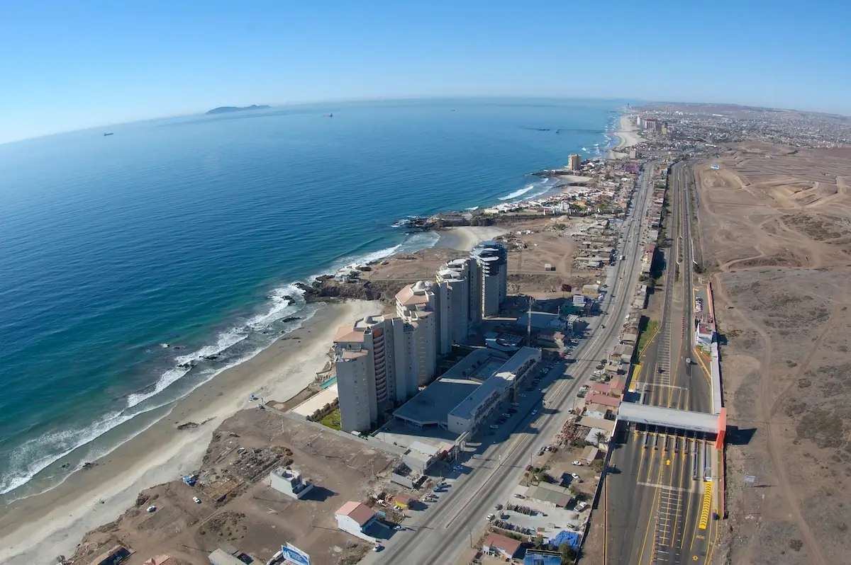 CCDER Bienes Raíces Rosarito Baja California